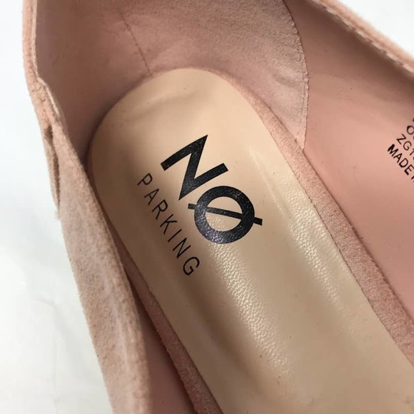 No Parking Women's Taylan Ballet Flats 8 Suede Leatherette Pointy Toe Slip On - Picture 4 of 5